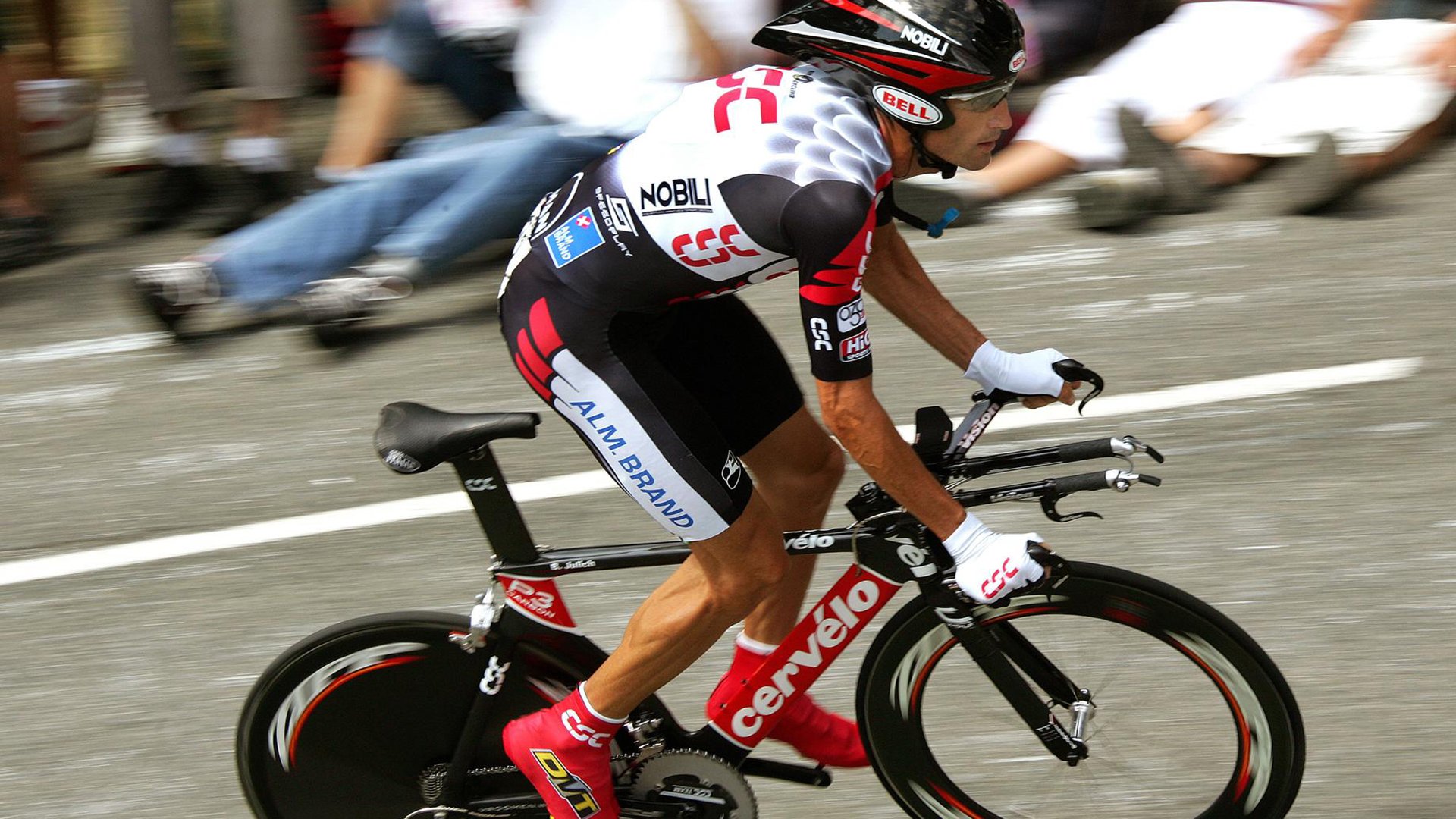 双线战报，卡塞米罗连续破门定乾坤，伊朗收割丹麦演绎亚洲力量